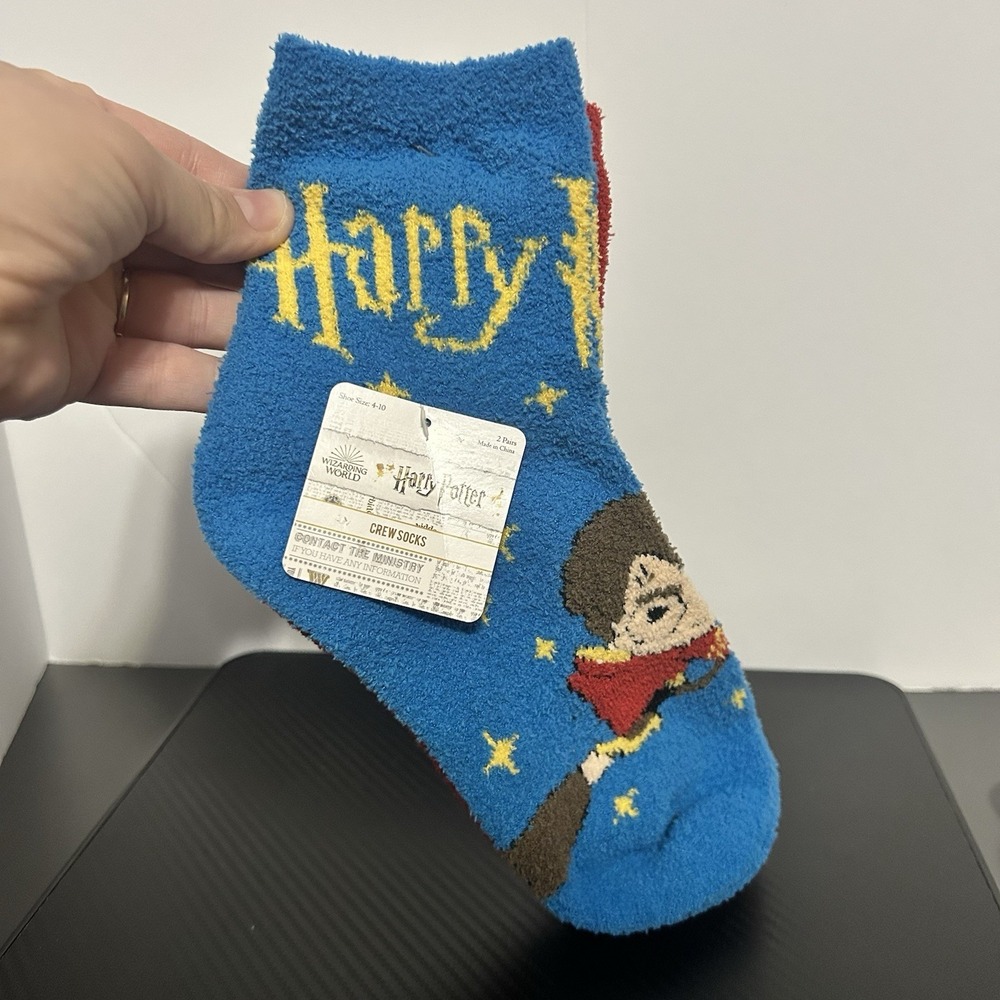 Brand New 2 pack Harry Potter Crew Socks (4-10)